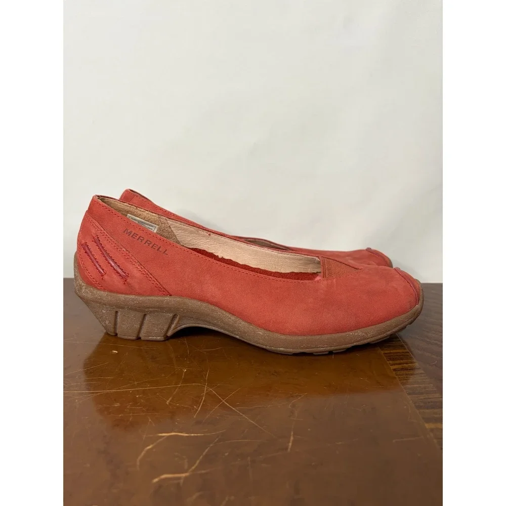 Merrell Isabella Porcelain Rose Suede Comfort Shoes Womens Size 8 Slip On Wedge